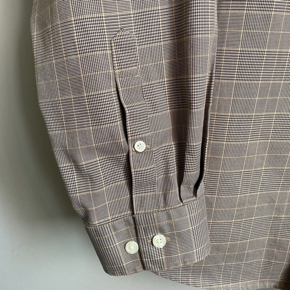 Eddie Bauer Beige/Tan Men's Classic Fit Long Sleeve Button Up Shirt Size‎ TXL - Picture 3 of 13